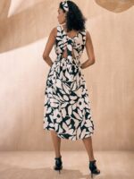 Pink Paprika by SASSAFRAS Printed Fit & Flare Midi Dress - Image 5