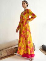 Shae by SASSAFRAS Women Floral Printed Floral Georgette Anarkali Kurta - Image 3