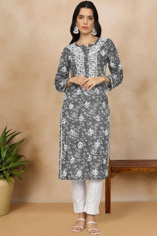 PARAMOUNT CHIKAN Ethnic Motifs Embroidered Chikankari Cotton Straight Kurta
