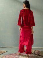 Shae by SASSAFRAS Women Ethnic Motifs Embroidered Regular Velvet Kurta with Trousers - Image 5