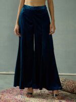 Shae by SASSAFRAS Women Floral Embroidered Empire Sequinned Kurta with Trousers - Image 7