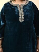 PrettyPlus by Desinoor.com Plus Size Ethnic Motifs Embroidered Thread Work Kurta Set - Image 2