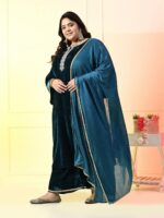 PrettyPlus by Desinoor.com Plus Size Ethnic Motifs Embroidered Thread Work Kurta Set - Image 4