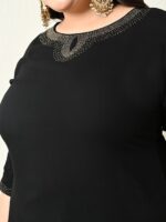 PrettyPlus by Desinoor.com Plus Size Ethnic Motifs Yoke Design Beads and Stones Kurta Set - Image 2