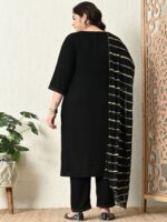 PrettyPlus by Desinoor.com Plus Size Ethnic Motifs Yoke Design Beads and Stones Kurta Set - Image 5