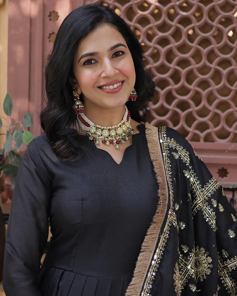 Black Color Star Georgette Sequence Embroidered Gown - Image 3