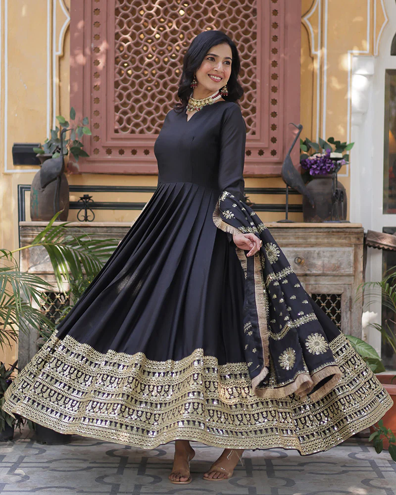 Black Color Star Georgette Sequence Embroidered Gown - Image 4