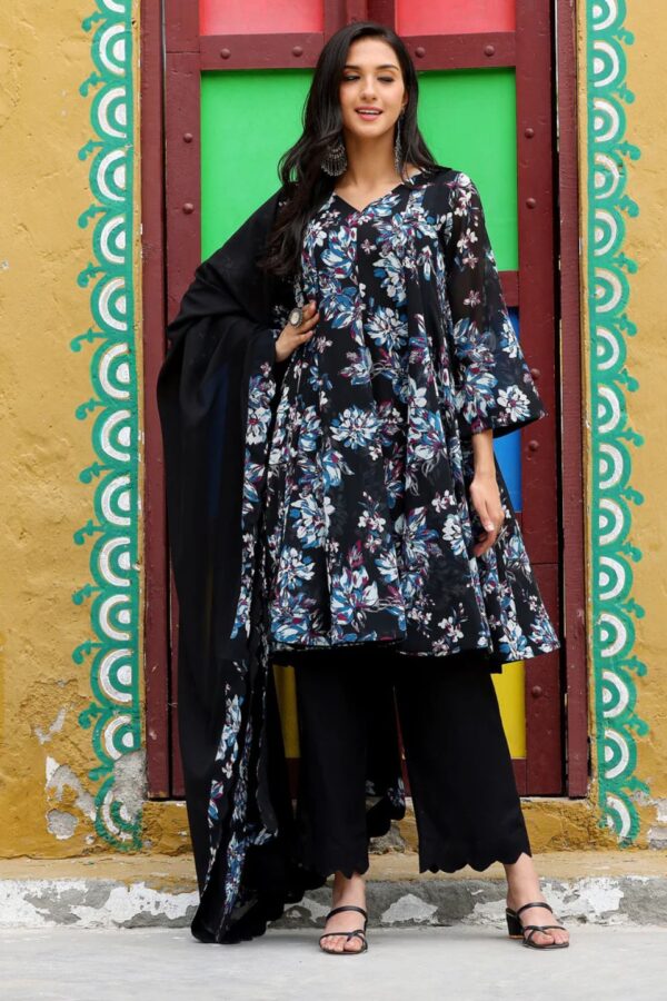 Ashruta Black Set