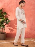 Shae by SASSAFRAS Floral Yoke Design Thread Work Notch Neck Short Kurti With Trousers - Image 3