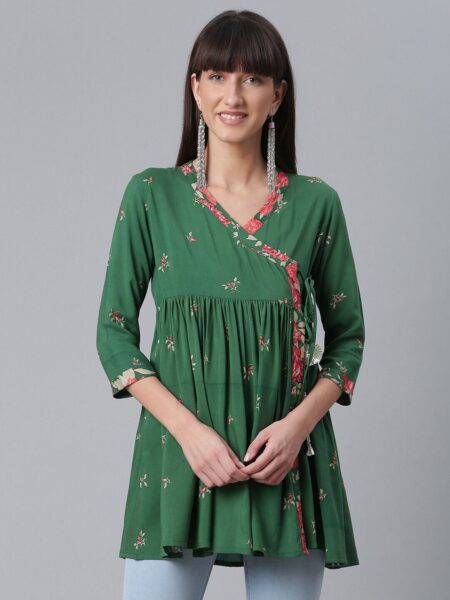 Ahalyaa Green & Pink Printed Tunic