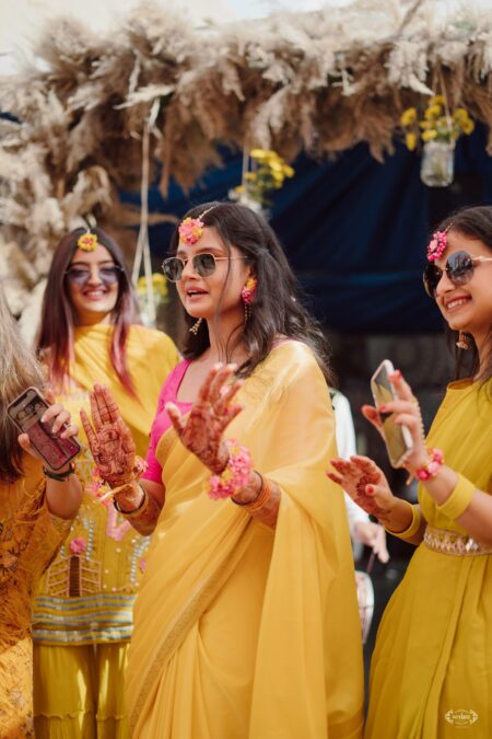 Arohi floral set