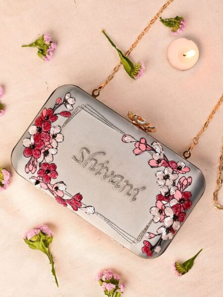 Customised Highlight Clutch