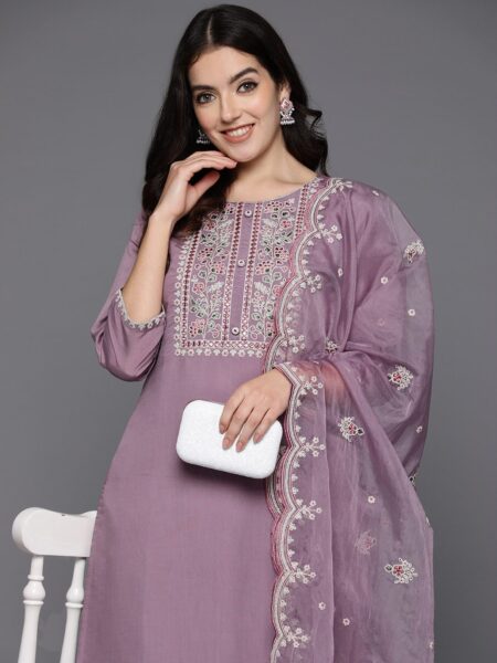 Indo Era Women Floral Yoke Design Regular Thread Work Kurta with Trousers & Dupatta