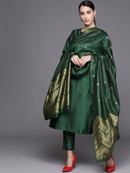Libas Women Green & Red Geometric Woven Design Straight Kurta with Trousers & Dupatta