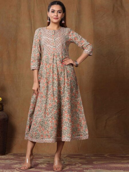 MIRAVAN Women Brown Floral Printed Flared Sleeves Anarkali Kurta