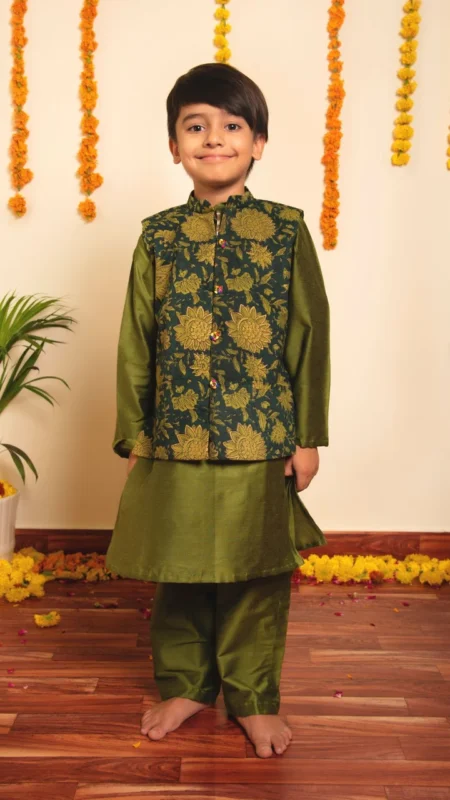 BACHPAN IDIKA GREEN KURTA JACKET SET
