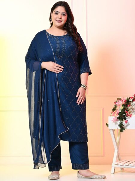 PrettyPlus by Desinoor.com Plus Size Beads and Stones Kurta with Trousers & Dupatta
