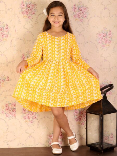 Girl's Orange Chikankari Cotton Kurta