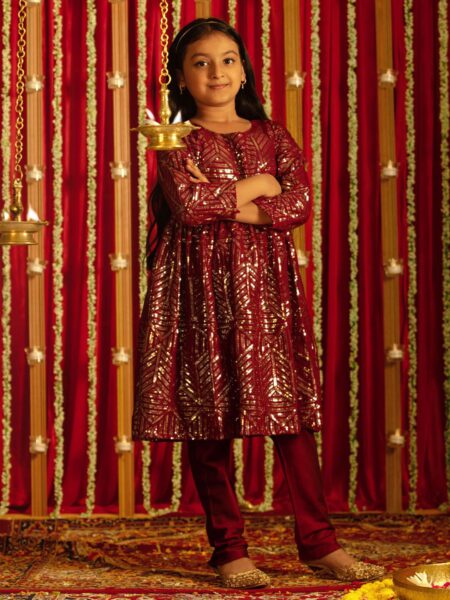 Girls' Maroon Embellished Kurta Pyjama Set
