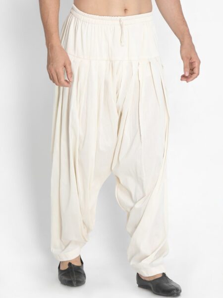 VASTRAMAY Men Off White Solid Cotton Blend Salwar