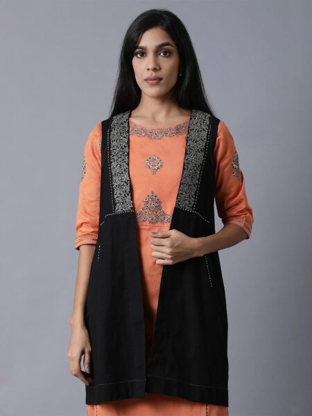 W Women Black & White Ethnic Longline Shrug