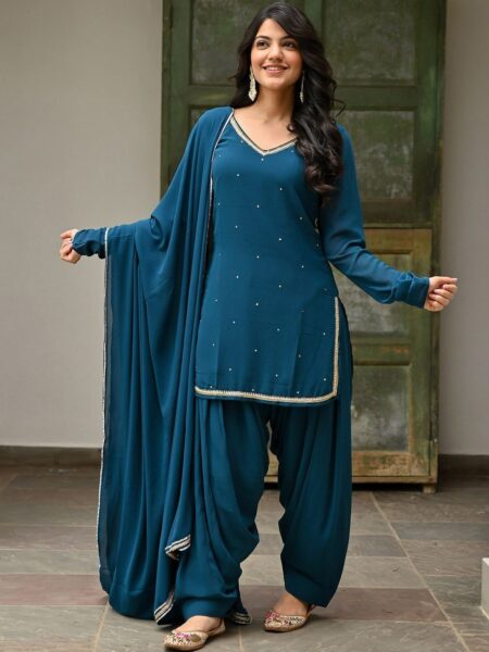 Lavanya The Label Embellished Regular Gotta Patti Kurta With Patiala & Dupatta