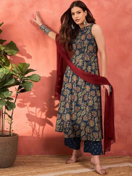 Shae by SASSAFRAS Floral Printed Boat Neck Pure Cotton Kurta With Palazzos & Dupatta
