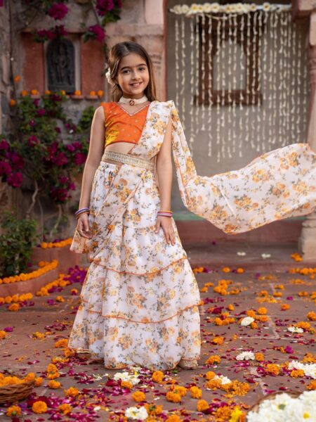 Girls Embellished Ready to Wear Lehenga & Blouse With Dupatta