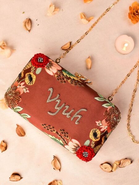 Customised Highlight Clutch