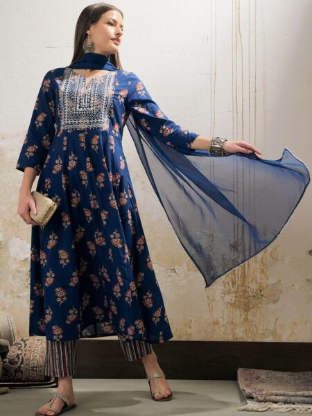 Floral Printed Notch Neck Pure Cotton Kurta With Trousers & Dupatta