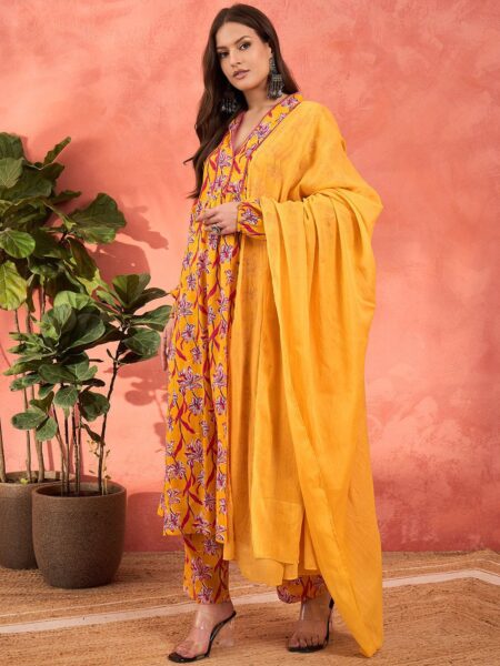 Floral Printed Pleated V-Neck Pure Cotton Kurta With Trousers & Dupatta