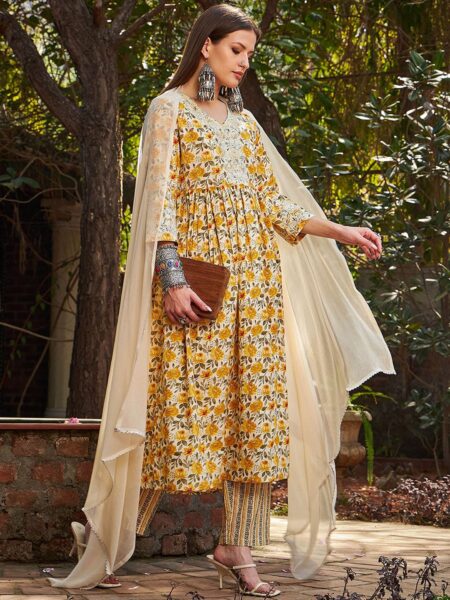 Floral Printed Thread Work Pure Cotton Kurta With Trousers & Dupatta