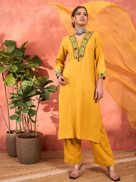 Women Floral Embroidered Kurta with Palazzo & Dupatta